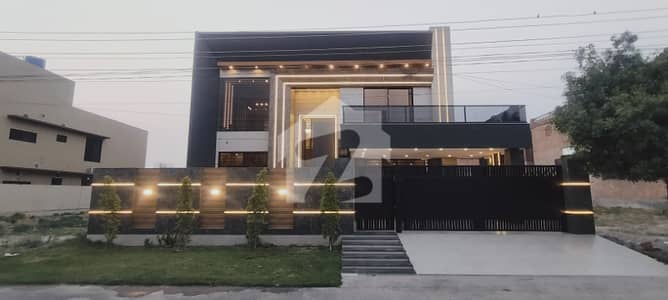 1 Kanal Brand New House Available For Sale 1 Kanal Brand New House Available For Sale