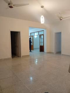 G-11-3 Real Pics 40 - 80 Beautiful Basement Near Main Double Road Portions for Rent