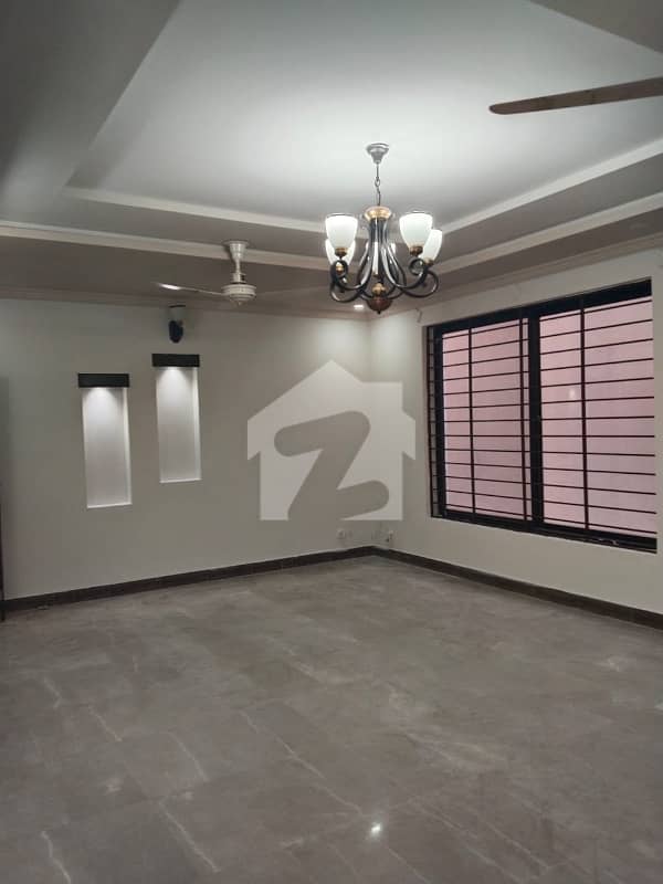 E-11/3 Multi Beautiful House For Sale E-11/3 Multi Beautiful House For Sale