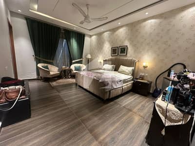 7 Bed Full Basement Full Furnished house solar installed