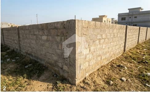 PLOT AVAILABLE FOR SALE IN GULSHAN E IQBAL BLOCK 9