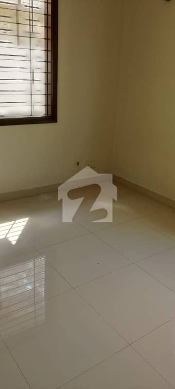DHA PHASE 5 500 YARDS OWNER BUILT TILE FLOORING UN USED BUNGALOW IS UP FOR URGENT SALE