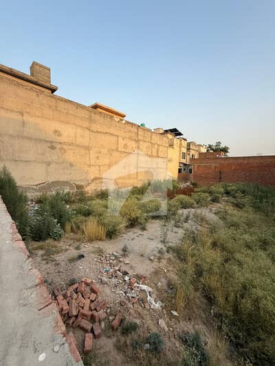 28 Marla Residential/Commercial Plot For Urgent Sale Near Aimenabad Road Sialkot