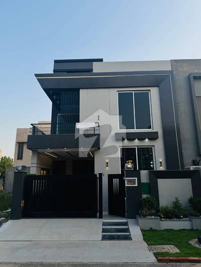 5 Marla Brand New House for Sale in Bahria Orchard Lahore Phase 2 | Modern Design | Prime Location 5 Marla Brand New House for Sale in Bahria Orchard Lahore Phase 2 | Modern Design | Prime Location