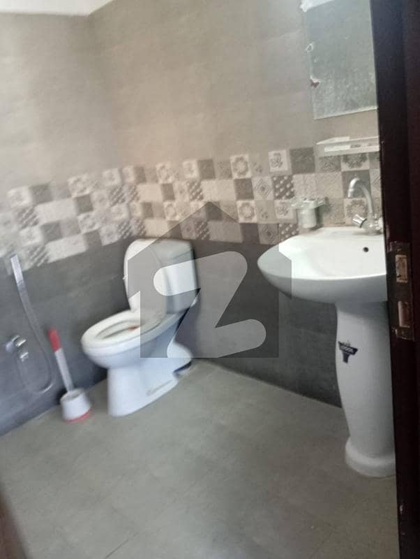 2 Bed Flat Available For Rent In G-15 2 Bed Flat Available For Rent In G-15
