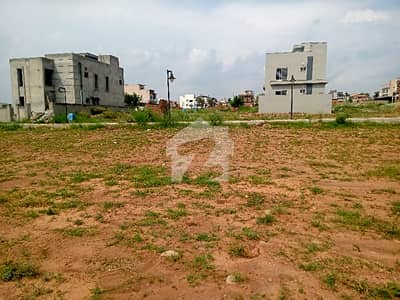 Ten Marla, Top Location Ready for Construction Plot