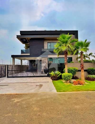 1 Kanal Modren Design Outclass Bungalow For Sale DHA Phase 7 Lahore