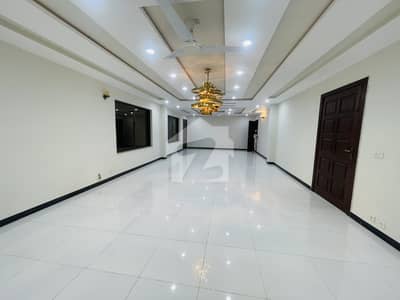 Triple Story Available For Rent