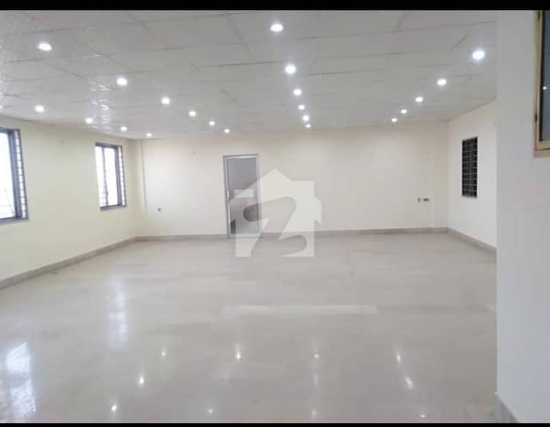 VIP OFFICES FOR RENT AT PRIME LOCATIONS VIP OFFICES FOR RENT AT PRIME LOCATIONS