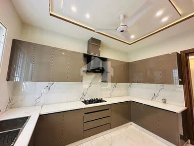 10 Marla House Available For Rent In Bahria Town Phase 8 Rawalpindi 10 Marla House Available For Rent In Bahria Town Phase 8 Rawalpindi