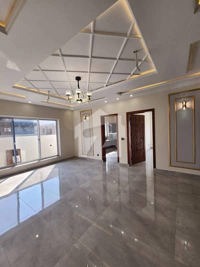 South Facing | 2 Minutes Walking Distance Market Masjid Park| Prime Location