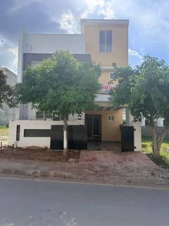 5 Marla Brand New House For Sale 5 Marla Brand New House For Sale