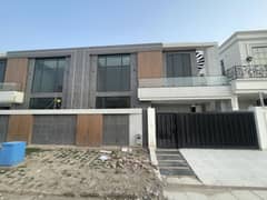 ڈی ایچ اے فیز 1 ۔ سیکٹر بی1 ڈی ایچ اے فیز 1,ڈی ایچ اے ڈیفینس,ملتان میں 4 کمروں کا 10 مرلہ مکان 3.45 کروڑ میں برائے فروخت۔