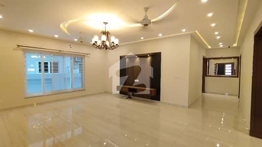 2 Kanal Extraordinary House For Sale In Bahria Town Islamabad