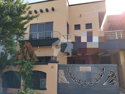10 Marla Park Street House For Sale In Bahria Town Phase 3