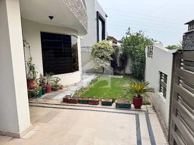 بحریہ ٹاؤن فیز 3 بحریہ ٹاؤن راولپنڈی,راولپنڈی میں 6 کمروں کا 1 کنال مکان 6.75 کروڑ میں برائے فروخت۔ بحریہ ٹاؤن فیز 3 بحریہ ٹاؤن راولپنڈی,راولپنڈی میں 6 کمروں کا 1 کنال مکان 6.75 کروڑ میں برائے فروخت۔