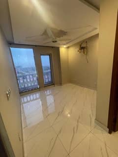 1 BEDROOM APARTMENT AVAILABLE FOR RENT