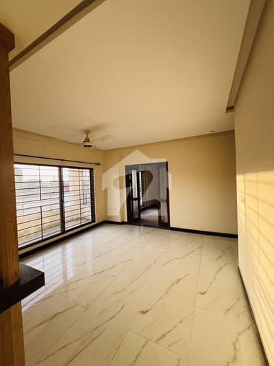 For Sale 4 Bed Dd Flat Askari 6 Prime Location 3000 Sq Feet West Open For Sale 4 Bed Dd Flat Askari 6 Prime Location 3000 Sq Feet West Open
