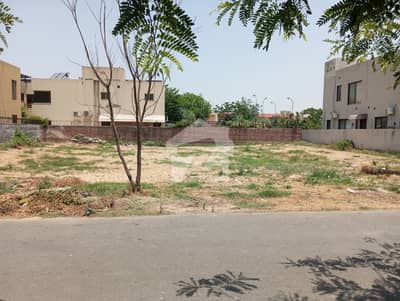 ڈی ایچ اے فیز 8 - بلاک ڈبلیو فیز 8,ڈیفنس (ڈی ایچ اے),لاہور میں 2 کنال رہائشی پلاٹ 13.5 کروڑ میں برائے فروخت۔ ڈی ایچ اے فیز 8 - بلاک ڈبلیو فیز 8,ڈیفنس (ڈی ایچ اے),لاہور میں 2 کنال رہائشی پلاٹ 13.5 کروڑ میں برائے فروخت۔