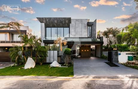 Nearby Dolman Mall 1 Kanal Furnished With Basement And Pool House In Phase 6 DHA Nearby Dolman Mall 1 Kanal Furnished With Basement And Pool House In Phase 6 DHA