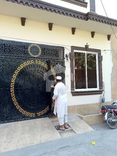علامہ اقبال ٹاؤن ۔ نیلم بلاک علامہ اقبال ٹاؤن,لاہور میں 4 کمروں کا 4 مرلہ مکان 1.85 کروڑ میں برائے فروخت۔