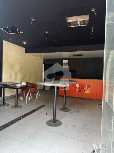 جوہر ٹاؤن لاہور میں 4 مرلہ Studio دکان 1.9 لاکھ میں کرایہ پر دستیاب ہے۔