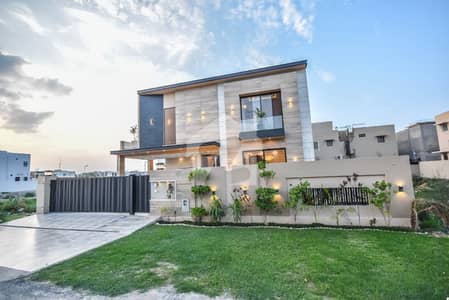 PHASE 6 1-KANAL BRAND NEW FULL BASEMENT FULLY FURNISHED BUNGALOW WITH 6 BEDROOMS IS AVAILABLE FOR SALE. PHASE 6 1-KANAL BRAND NEW FULL BASEMENT FULLY FURNISHED BUNGALOW WITH 6 BEDROOMS IS AVAILABLE FOR SALE.