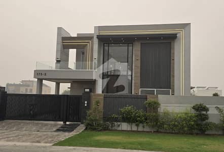 PHASE 6 1-KANAL BRAND NEW FULL BASEMENT FULLY FURNISHED BUNGALOW WITH 6 BEDROOMS IS AVAILABLE FOR SALE