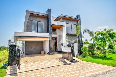 PHASE 7 1-KANAL BRAND NEW FULLY MAINTAINED BUNGALOW IS AVAILABLE FOR SALE. PHASE 7 1-KANAL BRAND NEW FULLY MAINTAINED BUNGALOW IS AVAILABLE FOR SALE.