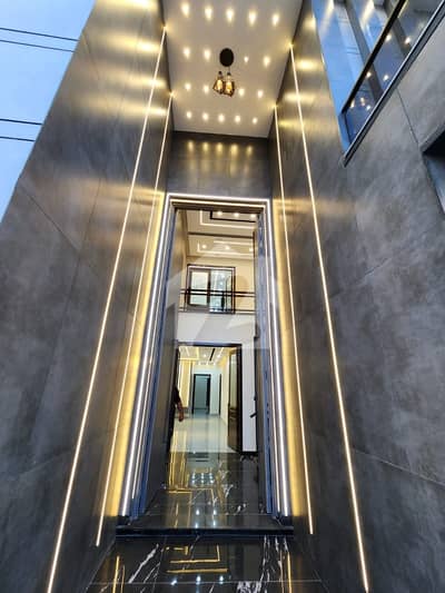 1 Kanal 1 Marla Vip Luxury Ultra Modern Fully Furnished House Double Storey Double Unit Available For Sale In NASHEMAN Phase 2 Lahore.