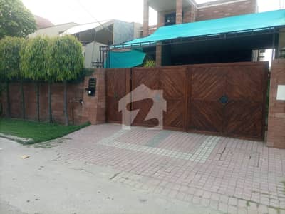 Kanal Beautiful House For Sale Johar Town Phase 2 Near Doctor Hospital Near G1 Comarcial Market Owner Build Marble Fluring