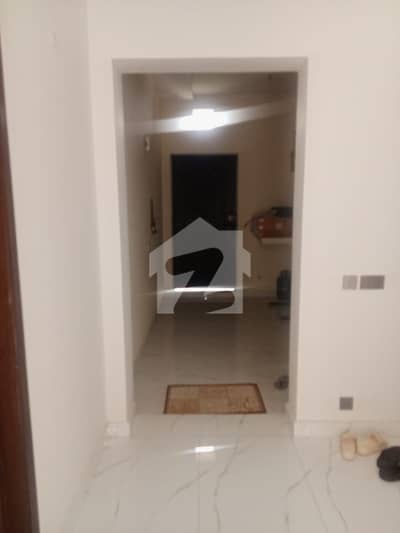 Nespak Phase 3 10 Marla Upper Portion 2 Beds 2 Washrooms Tiles Flooring