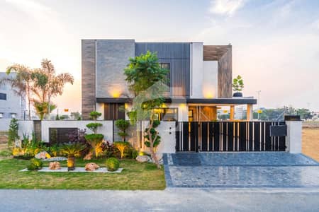 Facing Park Side 1 Kanal Modern House In DHA Phase 6 For Sale