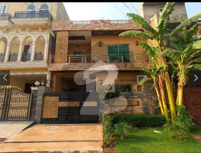 5 Marla Used House For Sale In Formanites Housing Society 5 Marla Used House For Sale In Formanites Housing Society