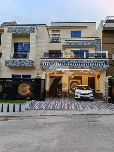 10 marla brand new house for sale
