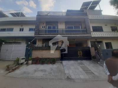 G9/3,Brand New Triple Storey House Investor Price