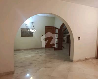 Prime Location Sarwar Road 2 Kanal House Up For Sale