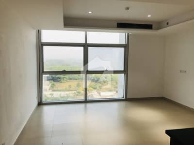 New Luxurious Apartment For Rent