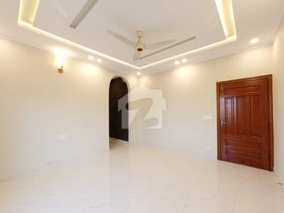 In G-10 House For sale Sized 5400 Square Feet