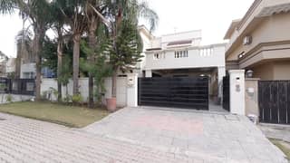 1 Kanal Double Storey House 6 Bedrooms With 6 Bathrooms One Servant Room Basement Green Area 60 Feet Road 1 Kanal Double Storey House 6 Bedrooms With 6 Bathrooms One Servant Room Basement Green Area 60 Feet Road