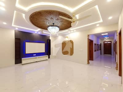 600 Square Yards Upper Portion In F-10 Is Available For rent