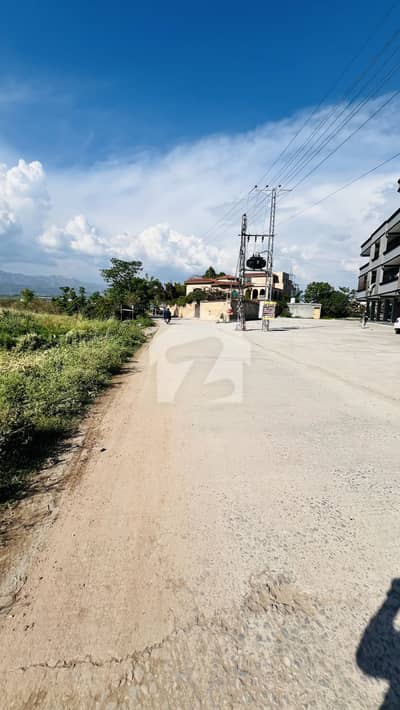 10 Marla Prime Location For Sale