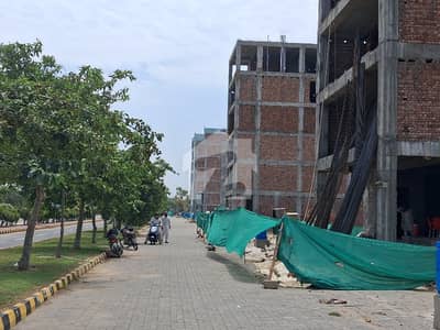 8 Marla commercial main bulverd 150ft road. hot location for. sale
