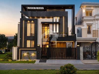 10 Marla Ultra Modern Double Height Park Facing Luxury House For Sale | Citi Housing Gujranwala