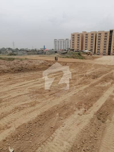 7 Marla Super Location Plot Available For Sale