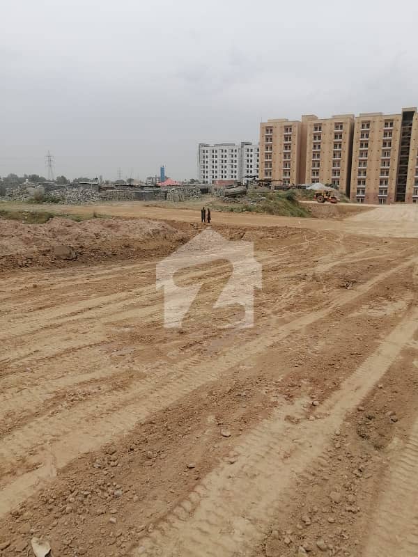 7 Marla Super Location Plot Available For Sale 7 Marla Super Location Plot Available For Sale
