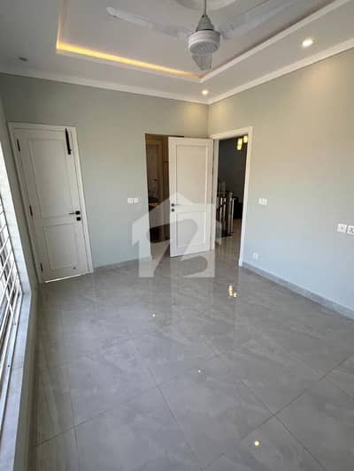 5 Marla Ready British Design House Up For Sale In Islamabad