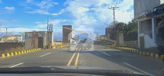 سودائیس ولاز ورسک روڈ,پشاور میں 5 مرلہ رہائشی پلاٹ 52.5 لاکھ میں برائے فروخت۔