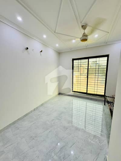 4 Marla Beautiful Brand New House Available For Sale