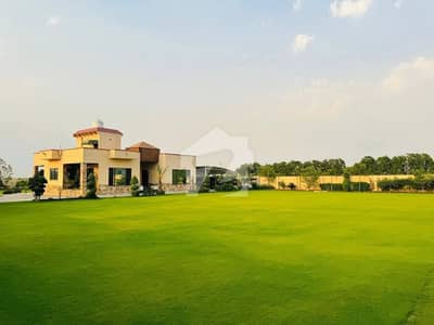 116 Marla Farmhouse For Sale with Swimming Pool on Main Lower Canal Road Faisalabad